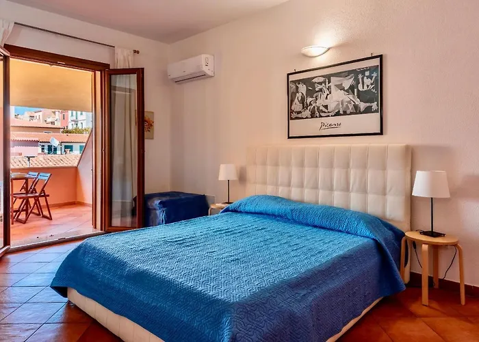 Aparthotel With Swimming Pool In 4*