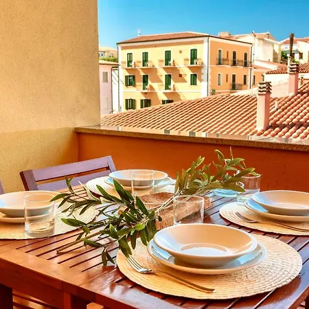 Hotel apartamentowy With Swimming Pool In